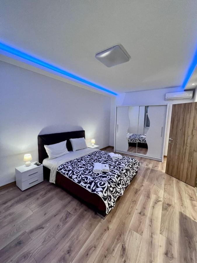 Hugo Bianca Lux Apartamento Belgrado Exterior foto