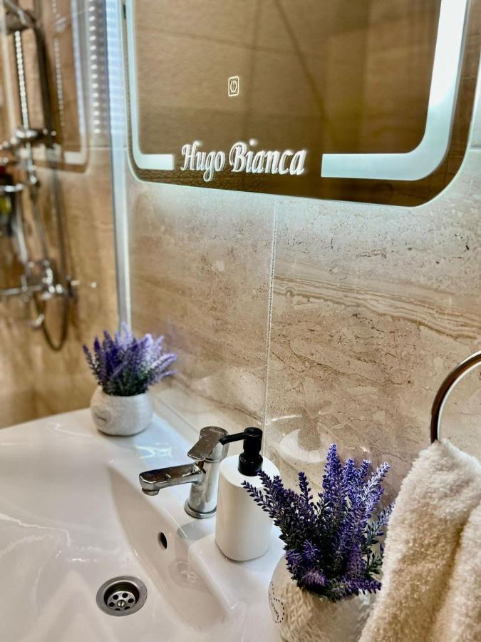 Hugo Bianca Lux Apartamento Belgrado Exterior foto